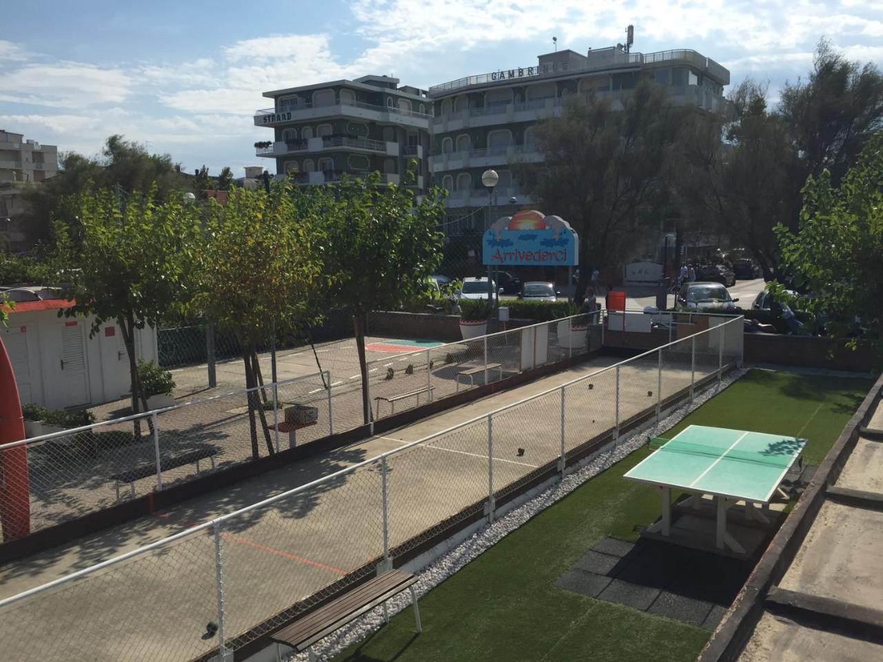 קרביה Hotel Ninfea מראה חיצוני תמונה